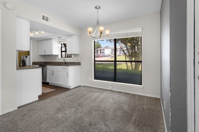 2101 Park Willow Ln unit A, Arlington, TX 76011 - photo 5