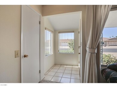 9508 W Cottonwood Dr, Sun City, AZ 85373 - photo 4