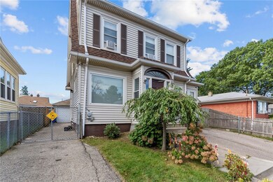 246 Roger Williams Ave, Providence, RI 02907 - photo 3