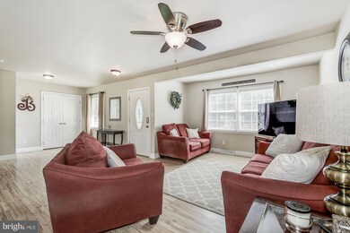 44152 Saint Andrews Ln, California, MD 20619 - photo 4