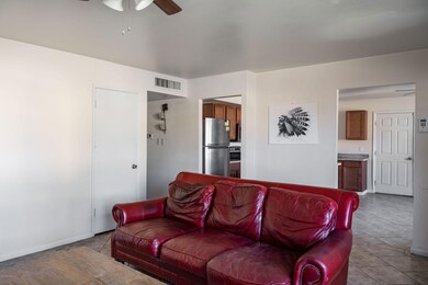 5437 W Cambridge Ave, Phoenix, AZ 85035 - photo 6