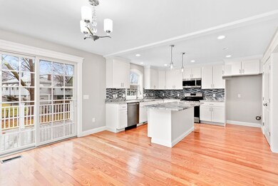 13 Melvin St unit B, Wakefield, MA 01880 - photo 4