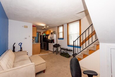 158 Park St unit 4, Beverly, MA 01915 - photo 2