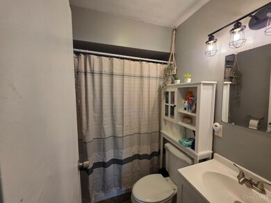 408 Pierson Rd, Trenton, OH 45067 - photo 7