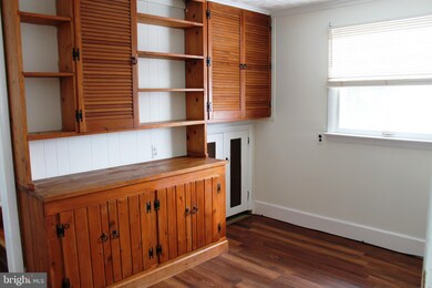 225 Gerald Ave, Orwigsburg, PA 17961 - photo 2