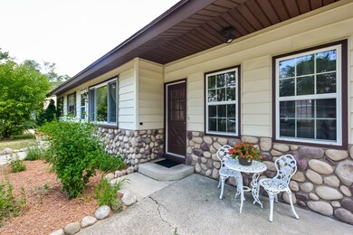 322 Lorene St, Wayland, MI 49348 - photo 3