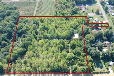 3184 W Thar Rd, Coloma, MI 49038 - photo 2