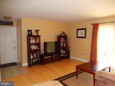 423 Paddock Ct unit 423, Sewell, NJ 08080 - photo 3