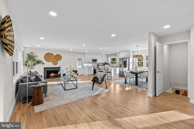 4405 Laurel Rd, Alexandria, VA 22309 - photo 7