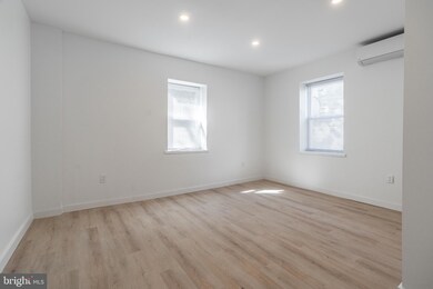 5016 Hazel Ave unit 3, Philadelphia, PA 19143 - photo 3