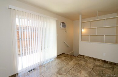 11232 E Highline Dr, Aurora, CO 80010 - photo 4