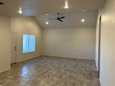 11605 Evanston Ave, Lubbock, TX 79424 - photo 2