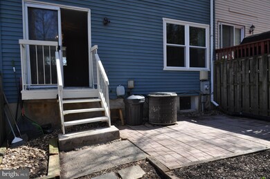 11737 Summer Oak Dr, Germantown, MD 20874 - photo 4