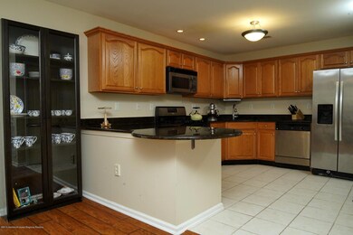 11 Topeka Ct, Tinton Falls, NJ 07712 - photo 4