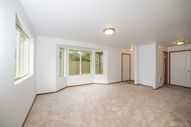 109 203rd Place SW unit 2, Lynnwood, WA 98036 - photo 2
