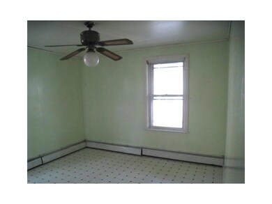 86 Lincoln Ave, Central Falls, RI 02863 - photo 3