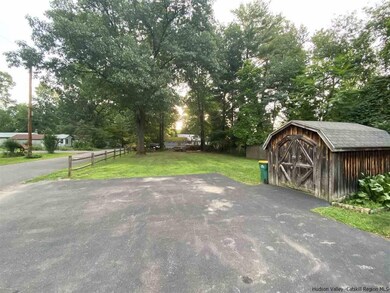 90 Academy St, Kerhonkson, NY 12446 - photo 4