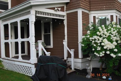 363 N Main St, Franklin, NH 03235 - photo 3