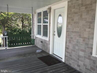 914 Walnut St, Frederick, MD 21703 - photo 4