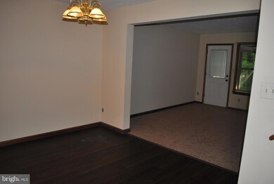 23376 Black Oak Ct, California, MD 20619 - photo 5