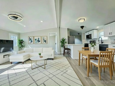 18118 N US Highway 41 unit 28-B, Lutz, FL 33549 - photo 3