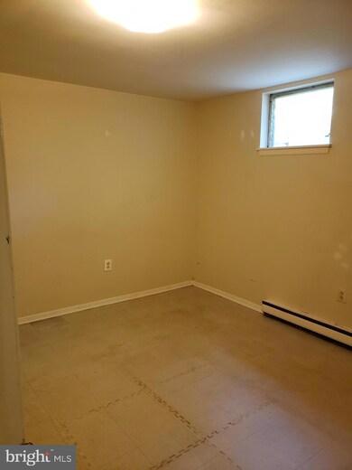 226 Maple St, Middleburg, VA 20117 - photo 3