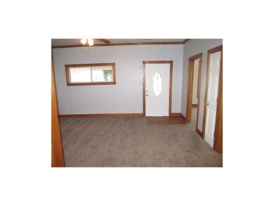 407 9th St, Osawatomie, KS 66064 - photo 7