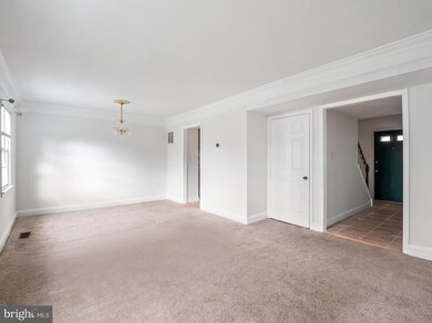 7534 Campbell Ct, Manassas, VA 20109 - photo 2