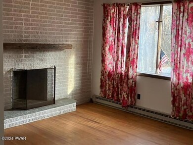 241 Forest Ridge Dr, Hawley, PA 18428 - photo 3