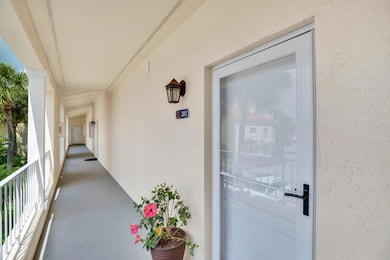 5040 Harmony Cir unit 205, Vero Beach, FL 32967 - photo 2