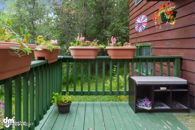 13-Front Porch _DMD_2722