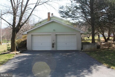 2519 Chestnut Grove Rd, Sharpsburg, MD 21782 - photo 4