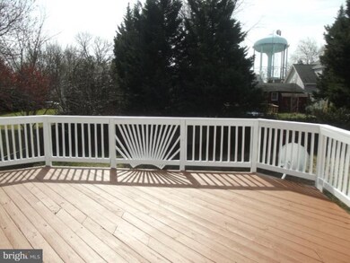 6425 S Kings Hwy, Alexandria, VA 22306 - photo 4