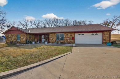 1127 5205 Rd, Pawhuska, OK 74056 - photo 2