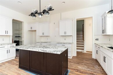 3079 Cascade Dr, Burlington, NC 27217 - photo 5