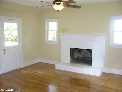 Den/Family/Great Room