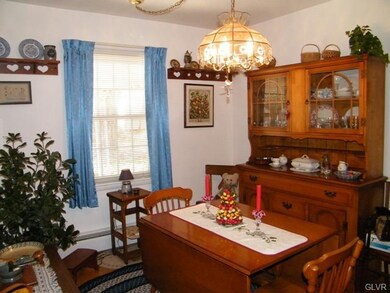 722 N Arch St, Allentown, PA 18104 - photo 4