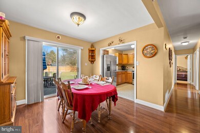 1439 Horseshoe Pike, Glenmoore, PA 19343 - photo 5