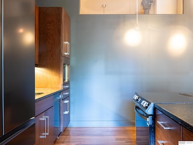 1314 O St unit 201, Lincoln, NE 68508 - photo 7