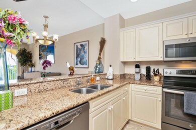 886 Park Ave #401-14