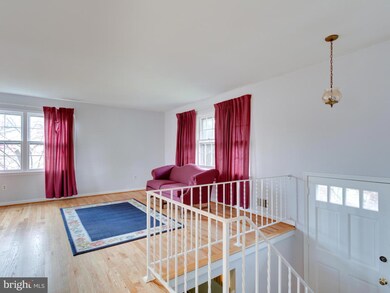 9523 Bonair Dr, Manassas, VA 20109 - photo 2