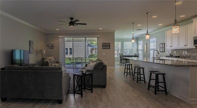 Kitchen/Living Room