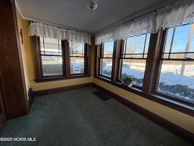 2554 York St, Toledo, OH 43605 - photo 7