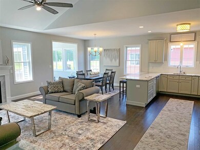 34 Pumpkin Patch Way unit 128, Londonderry, NH 03053 - photo 5