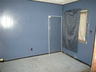 1634 Dundee Ct, Columbus, OH 43227 - photo 6