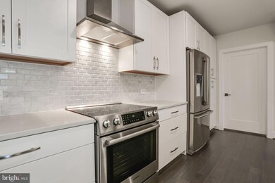 Key and Nash unit 106, Arlington, VA 22209 - photo 7