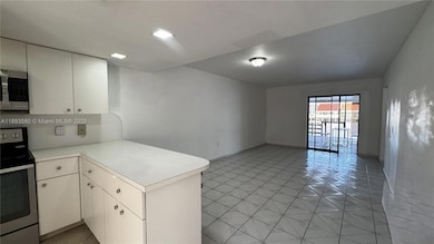 5530 W 26th Ct unit 104, Hialeah, FL 33016 - photo 2