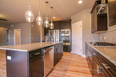 2781 Hollyhock St, Fitchburg, WI 53711 - photo 4