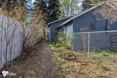 Garden  0605-FULL