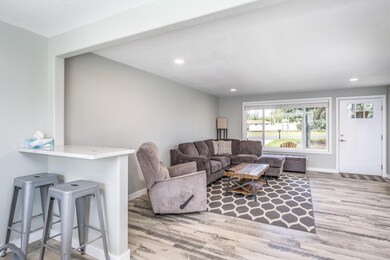 201 S 68th Ave-16